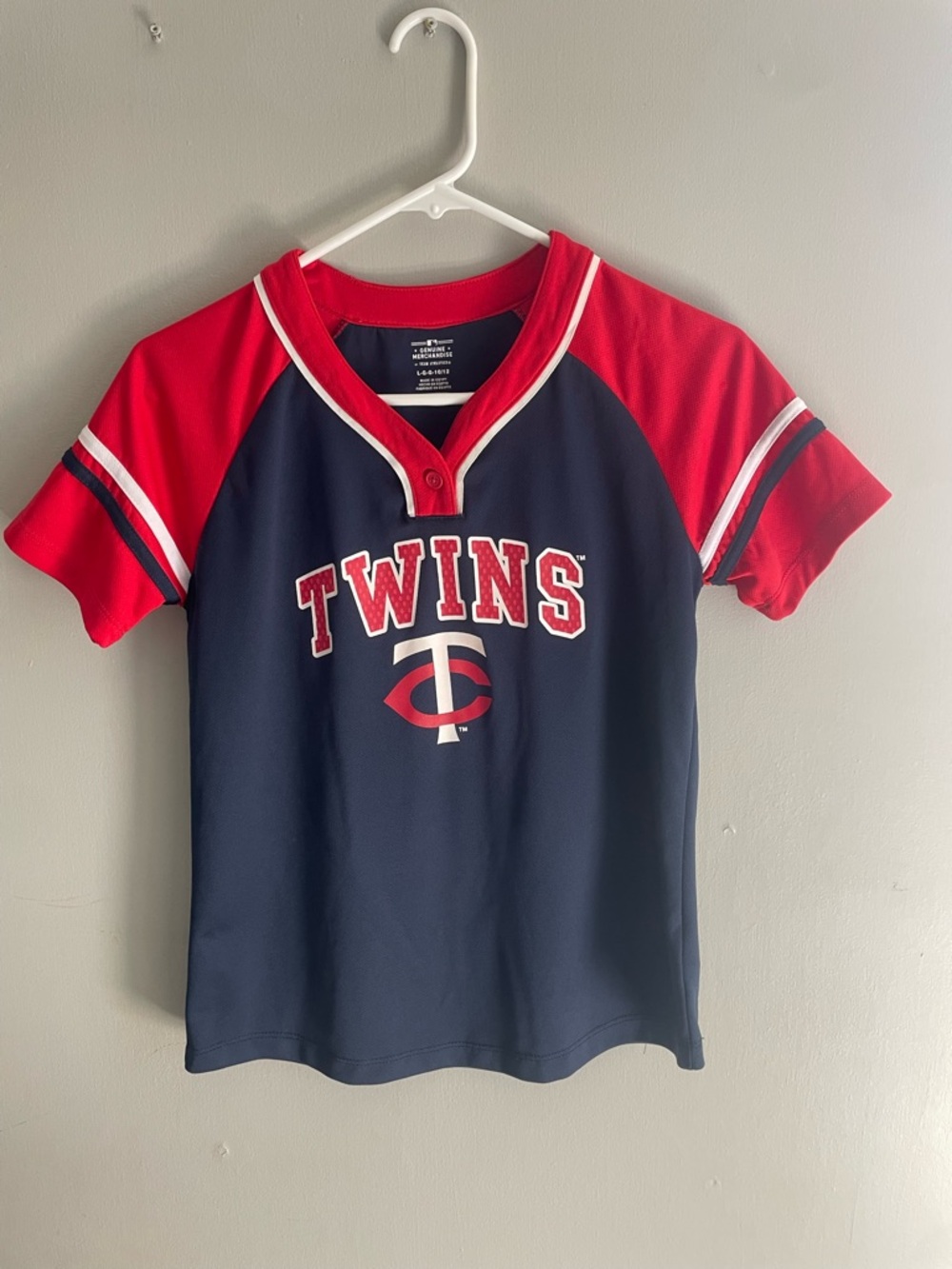 Minnesota Twins Navy & Red women’s Baseball Jersey Top‎